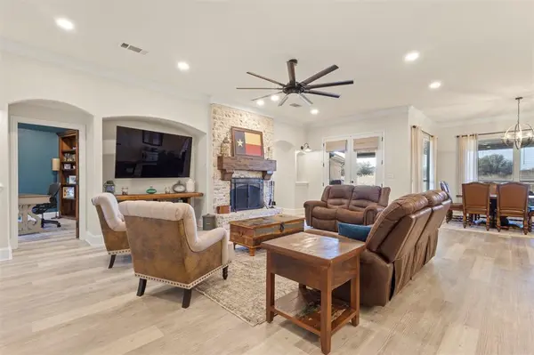 3112 Preston Club Drive, Sherman, TX 75092