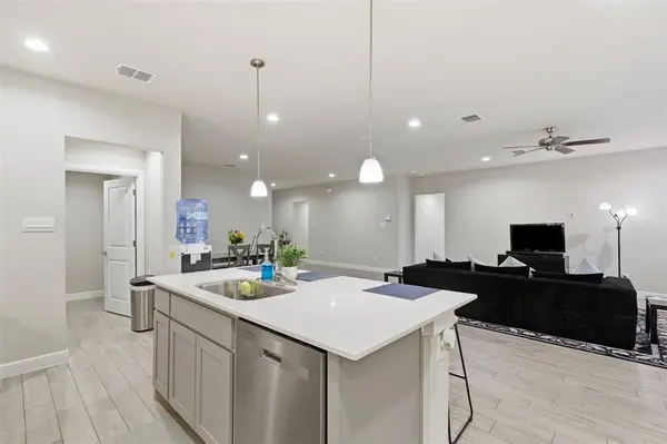 333 Alice Harney Road, Burleson, TX 76028