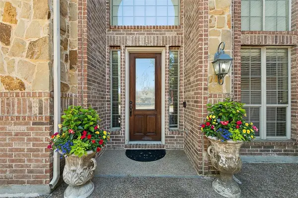 4312 Crestview Lane, Mansfield, TX 76063