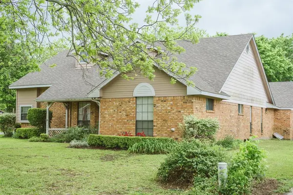 610 S Mill Street, Wolfe City, TX 75496