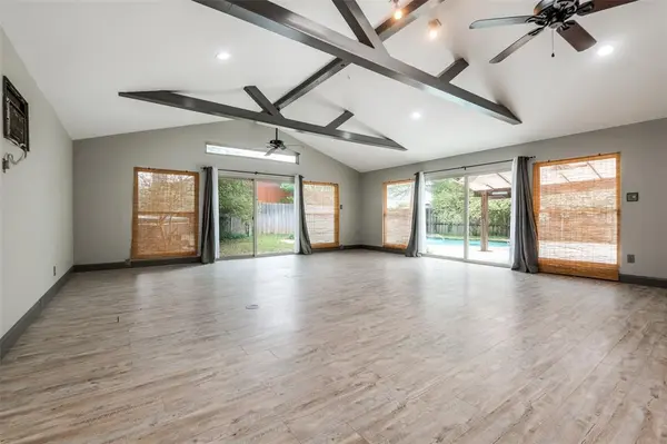 2511 Ridgemoor Court, Arlington, TX 76016