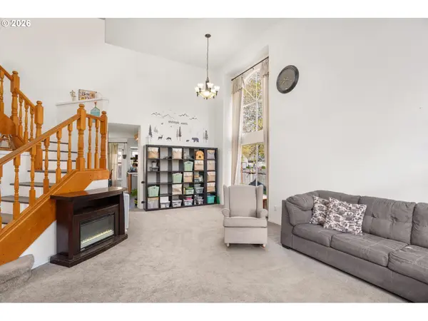 3295 NE 4TH AVE, Hillsboro, OR 97124