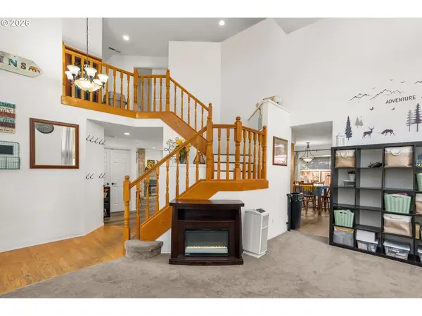 3295 NE 4TH AVE, Hillsboro, OR 97124