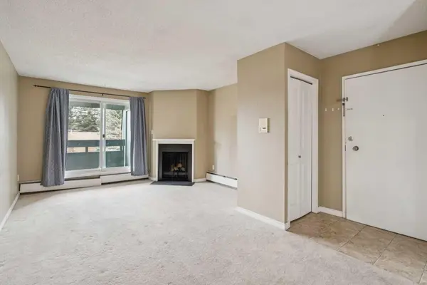 315 Southampton DR SW #9302, Calgary, AB T2W 2T6