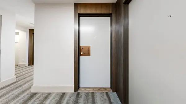 30 Nelson ST #3002, Toronto C01, ON M5V 0H5