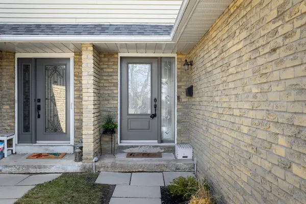 1267 Northbrook ST, Oshawa, ON L1G 7M5