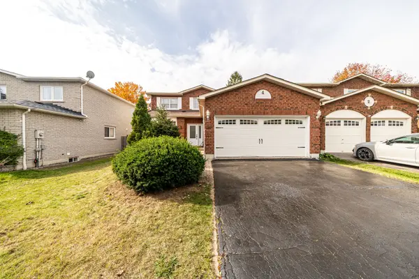 4 Broughton CT, Whitby, ON L1N 6Y8