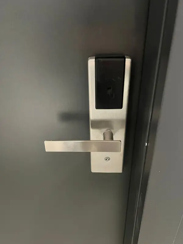 12 Gandhi LN #1707, Markham, ON L3T 0G8