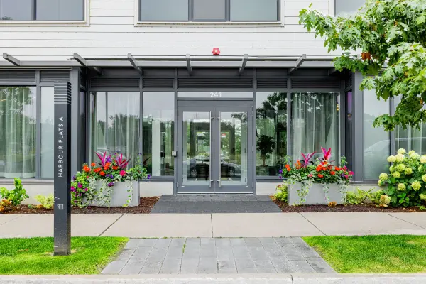 241 Sea Ray AVE #A109, Innisfil, ON L9S 0L9