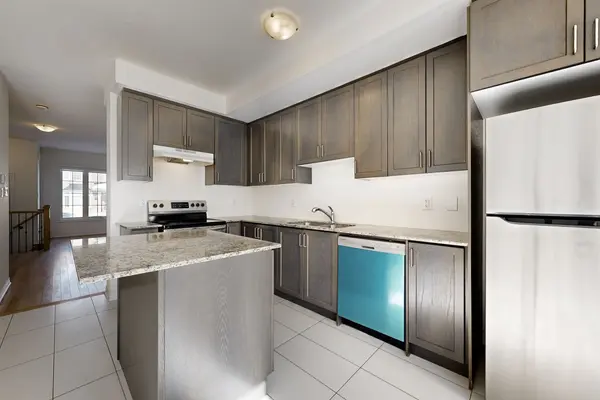 553 White's Hill AVE, Markham, ON L6B 0J8