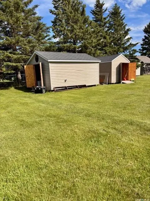 18 Burgess STREET, Fleming, SK S0G 1R0