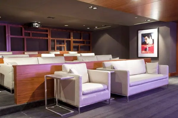 5 Valhalla Inn RD #510, Toronto W08, ON M9B 0B1