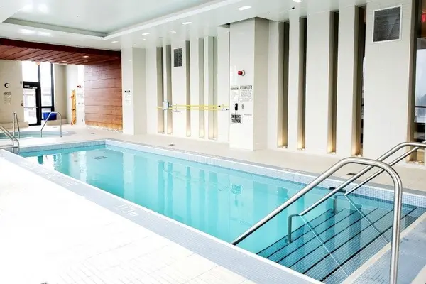 5 Valhalla Inn RD #510, Toronto W08, ON M9B 0B1