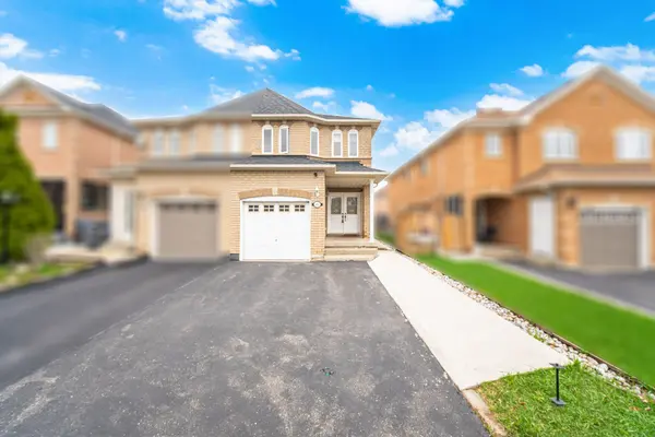 200 Tiller TRL, Brampton, ON L6X 4T1