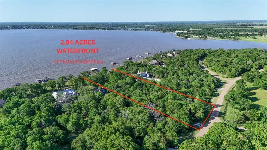 307 Sun Valley, Mabank, TX 75147