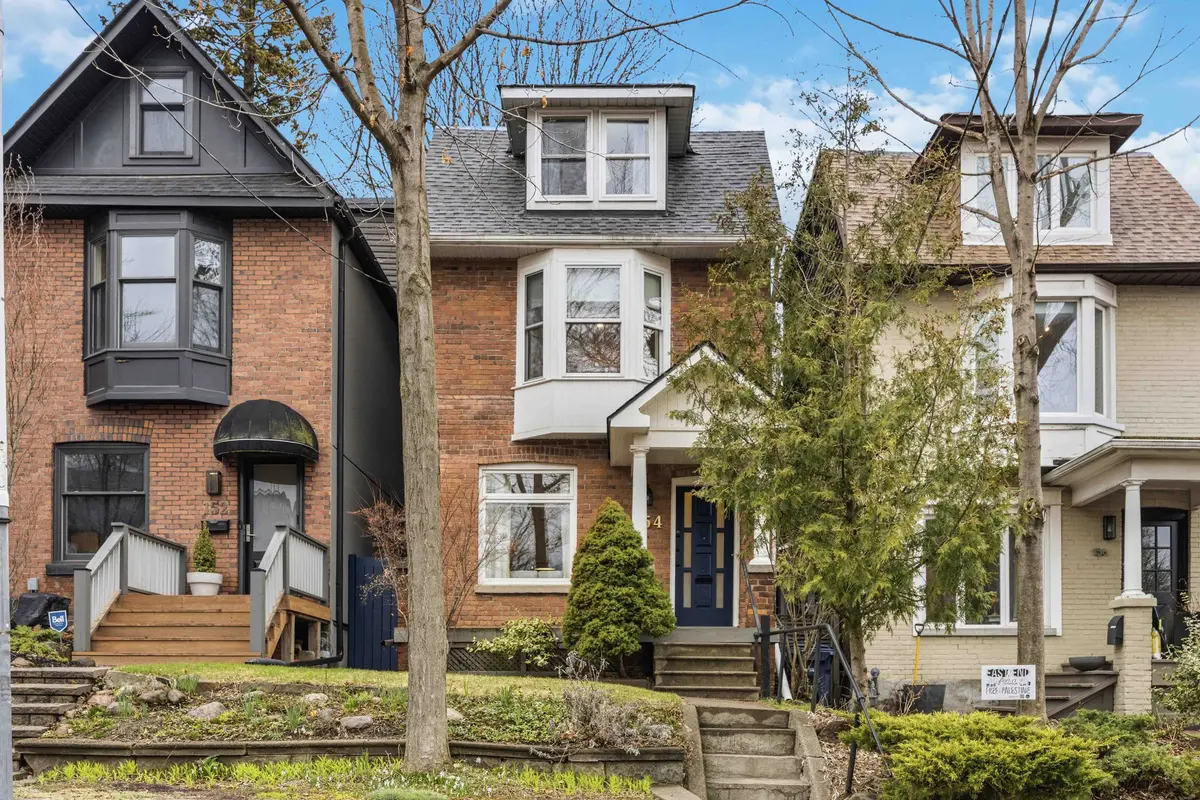 154 Riverdale AVE, Toronto E01, ON M4K 1C3