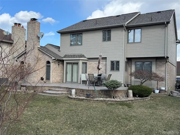 48583 Tilch RD, Macomb Township, MI 48044