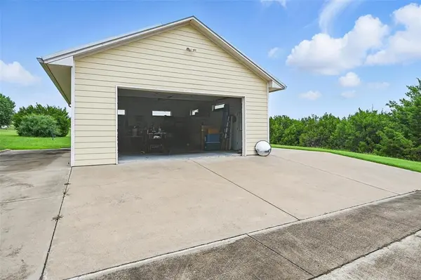 2116 Darby Dan Court, Granbury, TX 76049