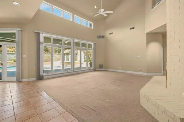 3716 Briarhaven Road, Fort Worth, TX 76109