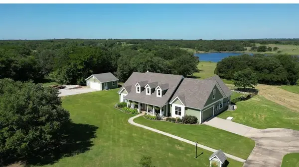 223 Miller Creek Lake Road, Paradise, TX 76073