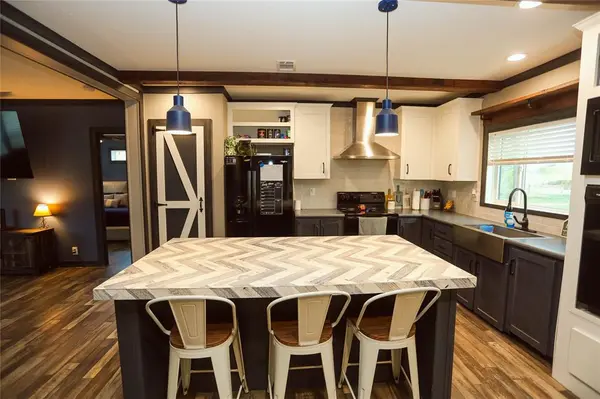 2513 CR 304, Comanche, TX 76442