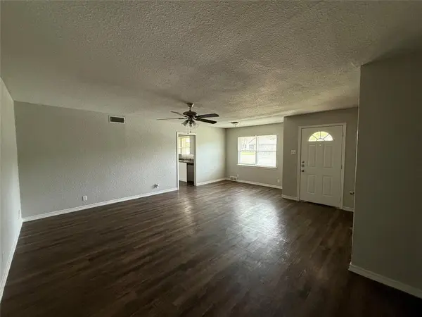 820 Carney Drive, Garland, TX 75041