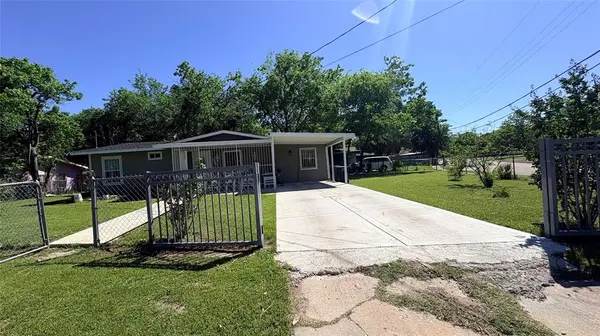 4500 Reed Street, Fort Worth, TX 76119