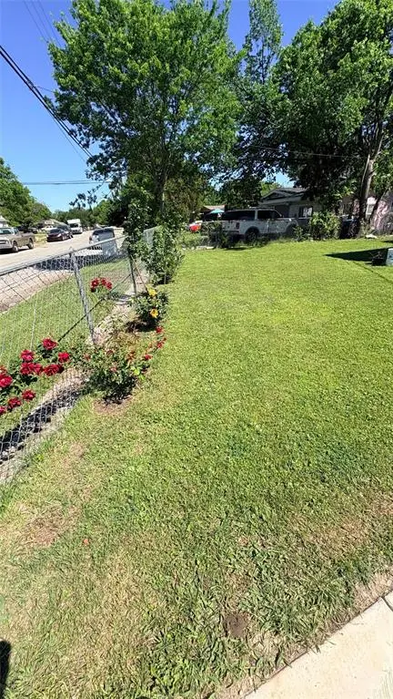 4500 Reed Street, Fort Worth, TX 76119