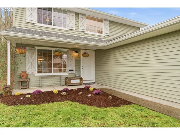 1559 E 2ND ST, Newberg, OR 97132