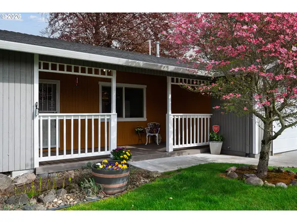 1452 NE CENTURION DR, Gresham, OR 97030