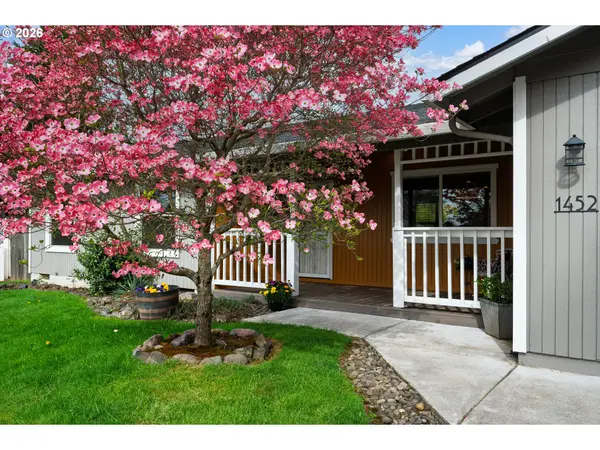 1452 NE CENTURION DR, Gresham, OR 97030