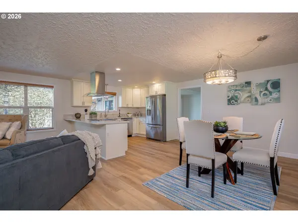 1452 NE CENTURION DR, Gresham, OR 97030