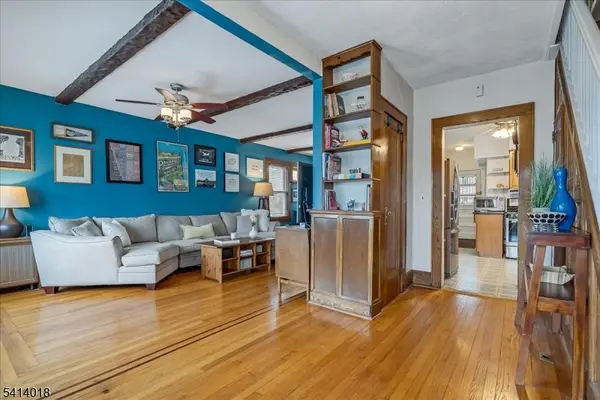 429 Clifton Blvd, Clifton City, NJ 07013