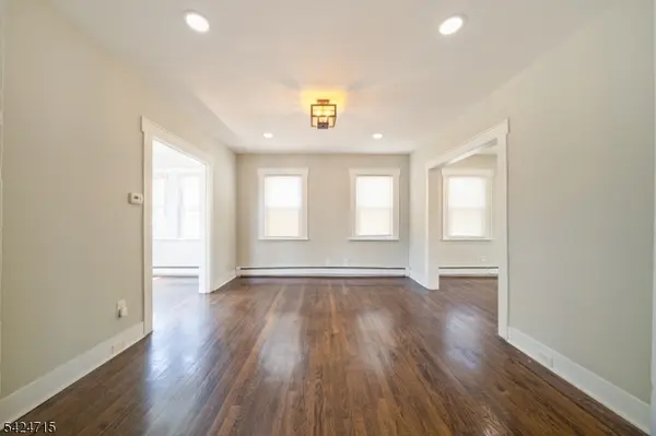 17 Erwin Pl, West Orange Twp., NJ 07052