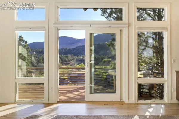 2285 Angelbluff CT, Colorado Springs, CO 80919