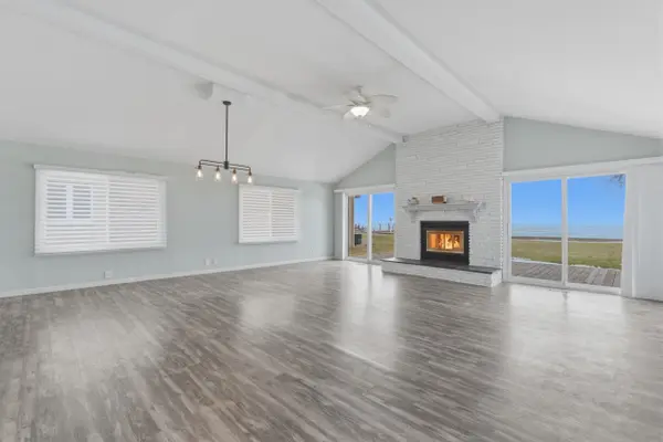 35568 Hamer ST, New Baltimore, MI 48047