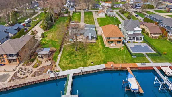 35568 Hamer ST, New Baltimore, MI 48047