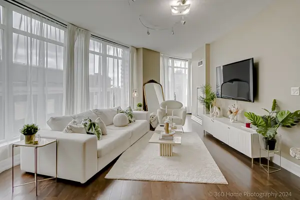 8 Scollard ST #702, Toronto C02, ON M5R 1M2