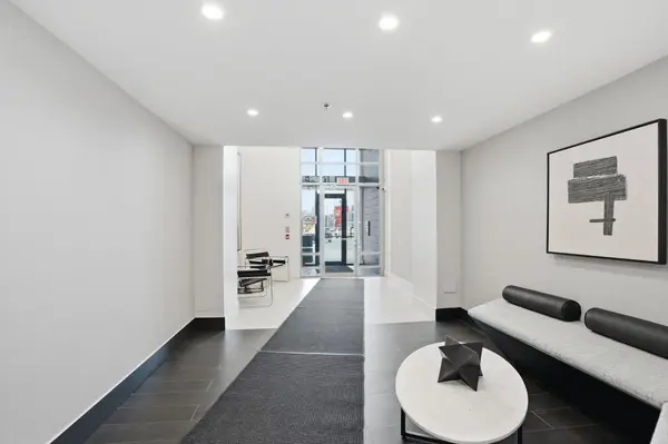 90 Trinity ST #311, Toronto C08, ON M5A 0E4