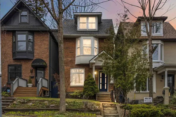 154 Riverdale AVE, Toronto E01, ON M4K 1C3