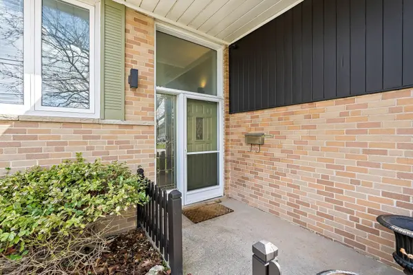 456 Delrex BLVD, Halton Hills, ON L7G 4J2