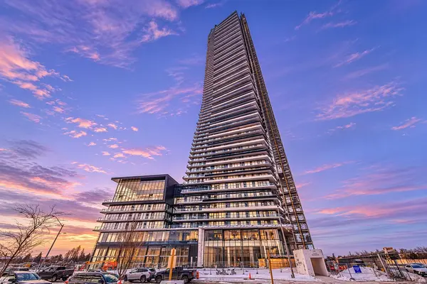 448 Burnhamthorpe RD W #907, Mississauga, ON L5B 0R4