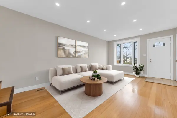 180 Mead AVE, Hamilton, ON L8H 3V1