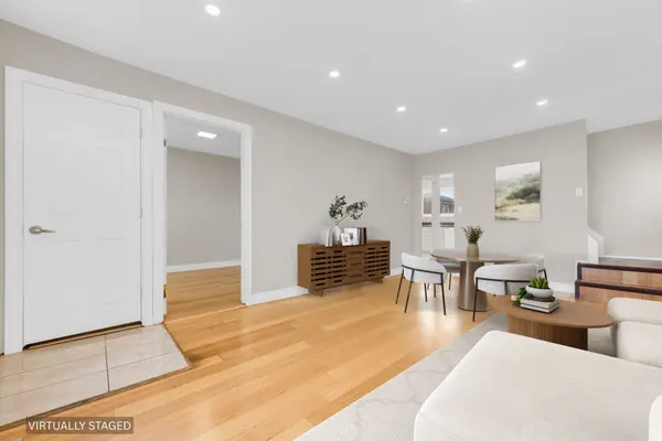 180 Mead AVE, Hamilton, ON L8H 3V1