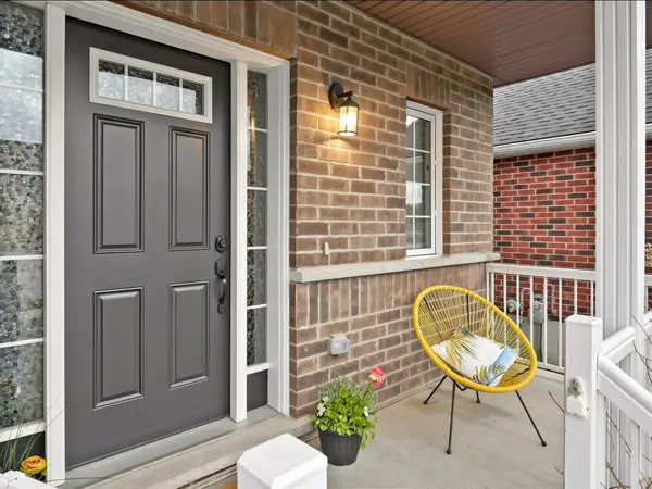 371 Finoro CRES, Woolwich, ON N3B 0C4