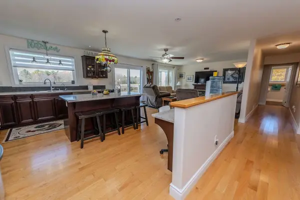 4987 Bedford RD, Frontenac, ON K0K 2T0