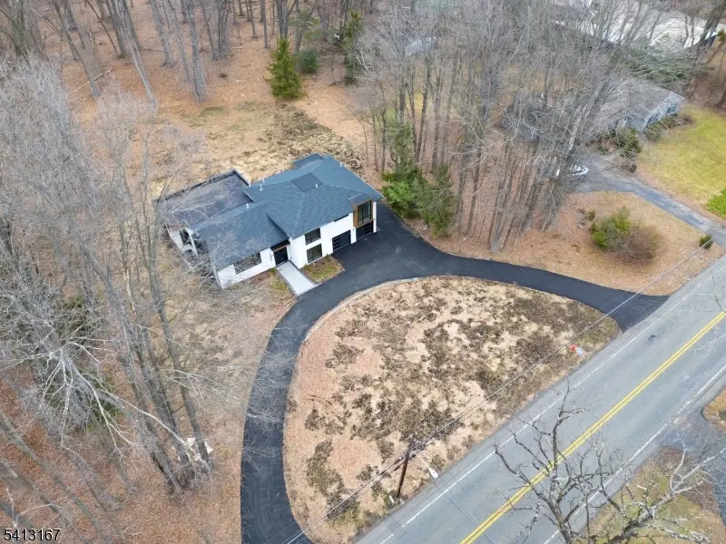 156 Park Rd, Parsippany-troy Hills Twp., NJ 07054