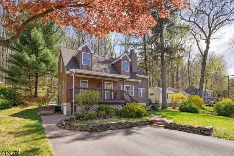 64 Hilltop Trl, Sparta Twp., NJ 07871