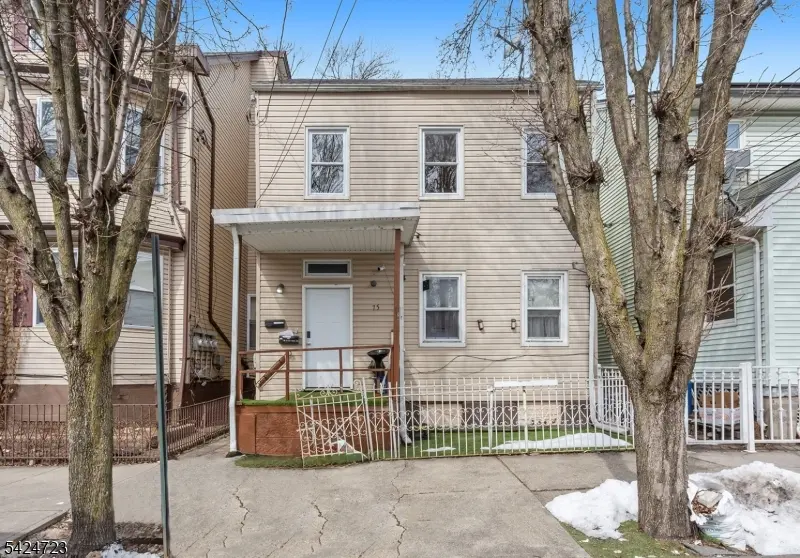 75 Garfield Ave, Paterson City, NJ 07522