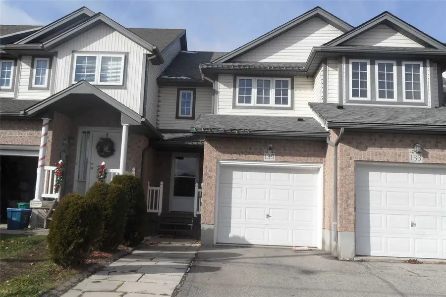 135 Activa AVE, Kitchener, ON N2E 3T3